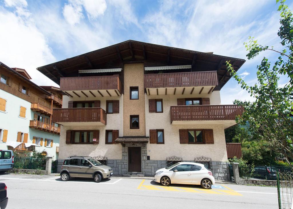 بينْسولُ Residence Alpen Casavacanze المظهر الخارجي الصورة